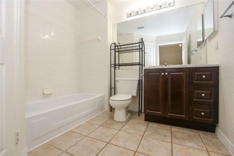 Condo in Orlando, Florida, 3 bedrooms  № 1632411 - photo 11