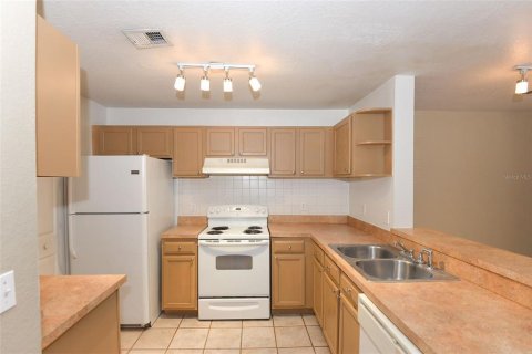 Condo in Orlando, Florida, 3 bedrooms  № 1632411 - photo 7