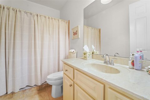 House in Brooksville, Florida 3 bedrooms, 214.98 sq.m. № 2099237 - photo 7