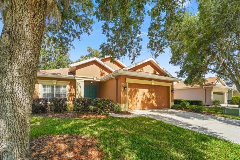 House in Brooksville, Florida 3 bedrooms, 214.98 sq.m. № 2099237 - photo 4