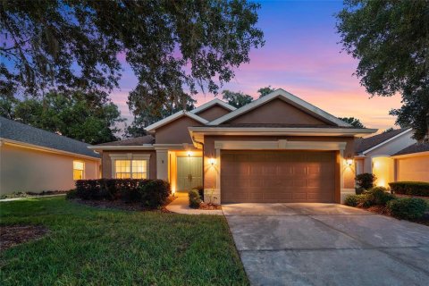 Villa ou maison à Brooksville, Floride 3 chambres, 214.98 m2 № 2099237