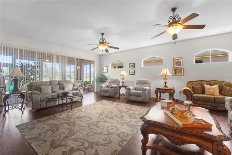 House in Brooksville, Florida 3 bedrooms, 214.98 sq.m. № 2099237 - photo 23