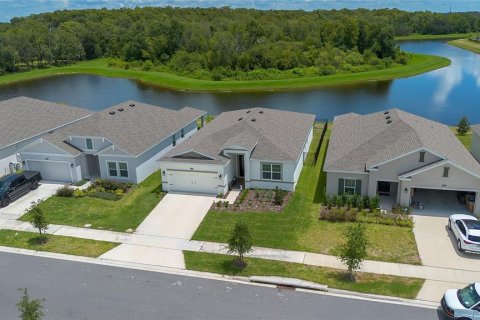 House in Kissimmee, Florida 3 bedrooms, 172.15 sq.m. № 1886325 - photo 27