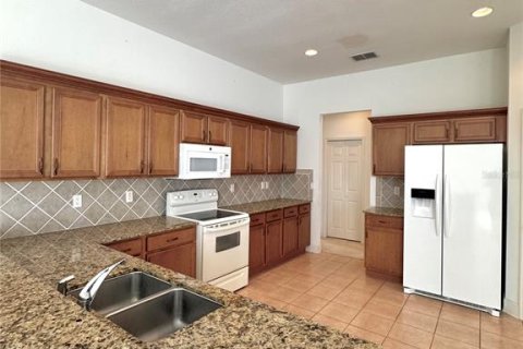 Casa en venta en Spring Hill, Florida, 4 dormitorios, 261.24 m2 № 1598466 - foto 22