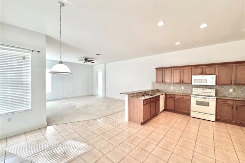Casa en venta en Spring Hill, Florida, 4 dormitorios, 261.24 m2 № 1598466 - foto 17