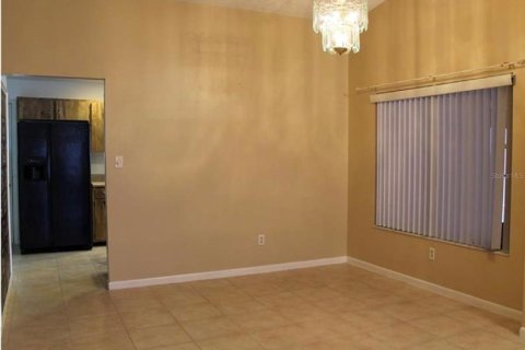 Villa ou maison à vendre à Casselberry, Floride: 3 chambres, 140.38 m2 № 1614027 - photo 4