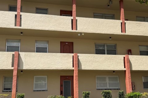 Condo à Sunrise, Floride, 2 chambres  № 2084212
