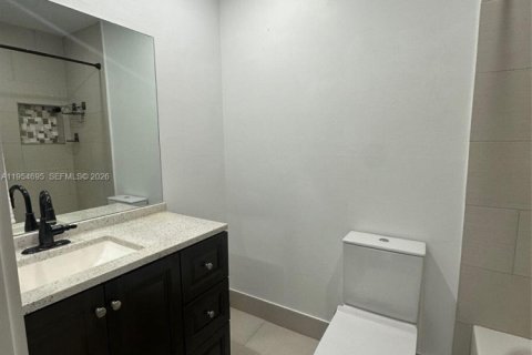 Condominio en venta en Miami, Florida, 2 dormitorios, 80.08 m2 № 2153352 - foto 17