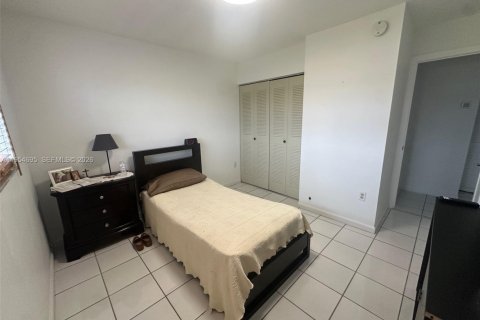 Condominio en venta en Miami, Florida, 2 dormitorios, 80.08 m2 № 2153352 - foto 9
