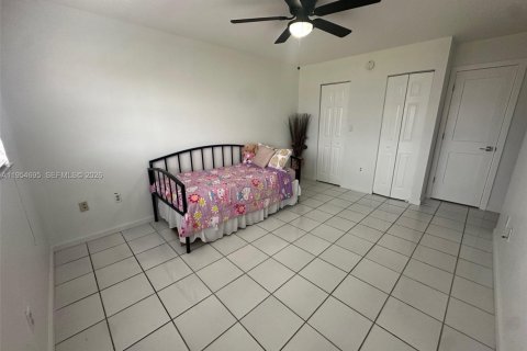 Condominio en venta en Miami, Florida, 2 dormitorios, 80.08 m2 № 2153352 - foto 12