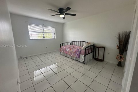Condominio en venta en Miami, Florida, 2 dormitorios, 80.08 m2 № 2153352 - foto 13