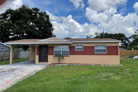 Casa en alquiler en Pinellas Park, Florida, 3 dormitorios, 76.64 m2 № 1879185 - foto 1