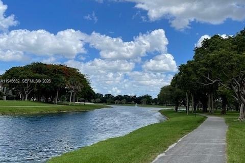 Купить кондоминиум в Майами, Флорида 2 спальни, 101.54м2, № 2003187 - фото 27