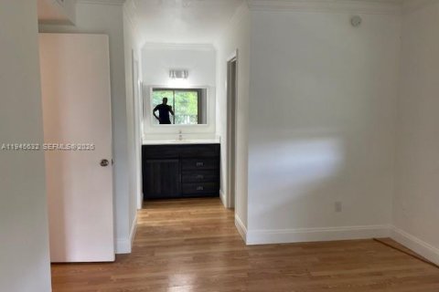 Купить кондоминиум в Майами, Флорида 2 спальни, 101.54м2, № 2003187 - фото 15