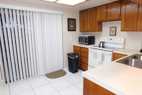 Condominio en alquiler en Oldsmar, Florida, 2 dormitorios, 85.84 m2 № 1908259 - foto 7