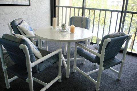 Condominio en alquiler en Oldsmar, Florida, 2 dormitorios, 85.84 m2 № 1908259 - foto 14