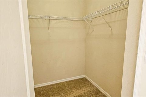 Condo in Winter Garden, Florida, 2 bedrooms  № 2204805 - photo 17