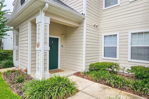Condo in Winter Garden, Florida, 2 bedrooms  № 2204805 - photo 2