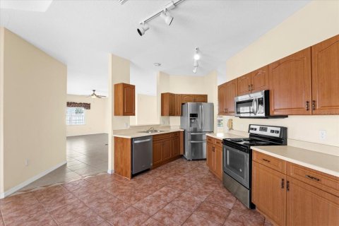House in Palm Coast, Florida 2 bedrooms, 194.72 sq.m. № 1649014 - photo 18