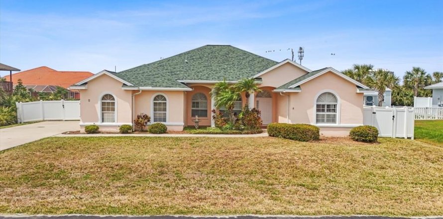 House in Palm Coast, Florida 2 bedrooms, 194.72 sq.m. № 1649014