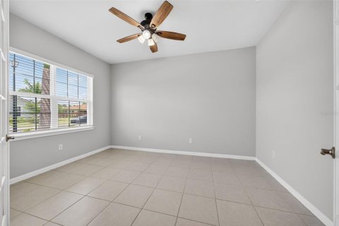 Villa ou maison à vendre à Venice, Floride: 3 chambres, 220.46 m2 № 2130910 - photo 5