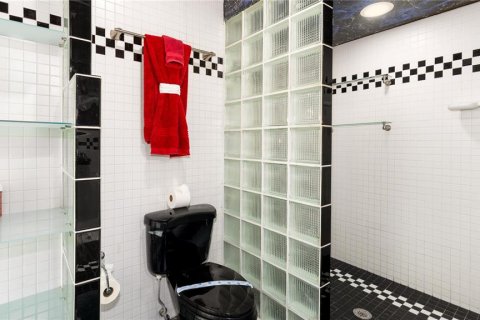 Touwnhouse à vendre à Tampa, Floride: 3 chambres, 130.25 m2 № 2094348 - photo 18