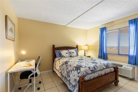 Condominio en alquiler en Hudson, Florida, 2 dormitorios, 88.26 m2 № 2135934 - foto 16