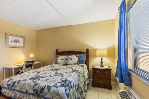 Condominio en alquiler en Hudson, Florida, 2 dormitorios, 88.26 m2 № 2135934 - foto 17