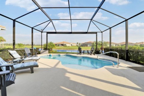 House in Port St. Lucie, Florida 3 bedrooms, 152.92 sq.m. № 2082983 - photo 29