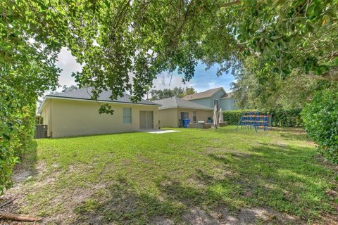 Casa en venta en Fish Hawk, Florida, 4 dormitorios, 115.11 m2 № 2148850 - foto 18