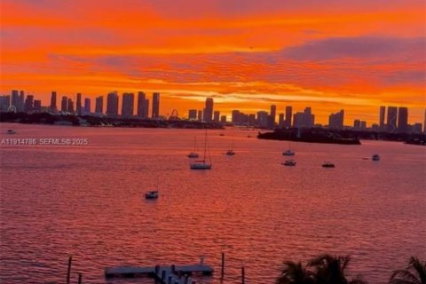 Copropriété à louer à Miami Beach, Floride: 1 chambre, 77.76 m2 № 1971259 - photo 21