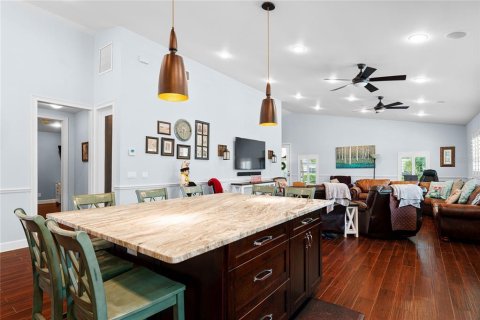 Villa ou maison à louer à Tampa, Floride: 3 chambres, 199.74 m2 № 2101241 - photo 8