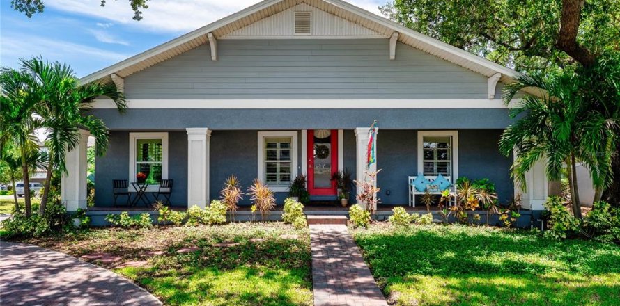 Villa ou maison à Tampa, Floride 3 chambres, 199.74 m2 № 2101241