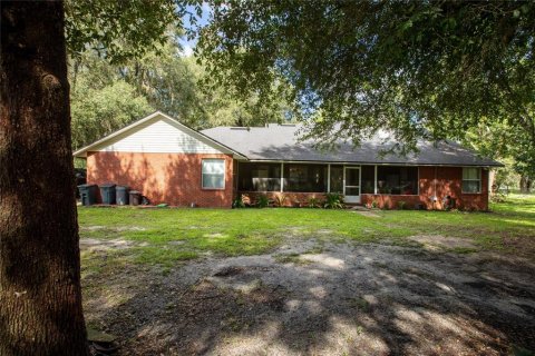 Casa en venta en Starke, Florida, 3 dormitorios, 261.24 m2 № 2318740 - foto 8