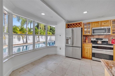 Villa ou maison à vendre à Miami, Floride: 4 chambres, 259.66 m2 № 1479792 - photo 30