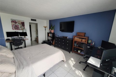 Copropriété à vendre à Aventura, Floride: 2 chambres, 105.72 m2 № 1968527 - photo 7