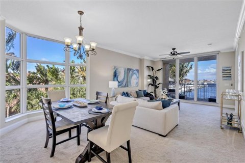Condo in Palmetto, Florida, 3 bedrooms  № 2100657 - photo 17