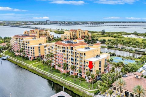 Condo in Palmetto, Florida, 3 bedrooms  № 2100657 - photo 6