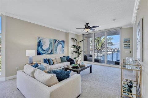 Condo in Palmetto, Florida, 3 bedrooms  № 2100657 - photo 16