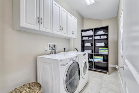 Condo in Palmetto, Florida, 3 bedrooms  № 2100657 - photo 26