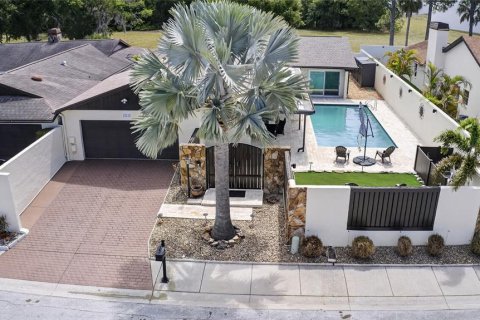 House in Tampa, Florida 3 bedrooms, 189.33 sq.m. № 2202014 - photo 5