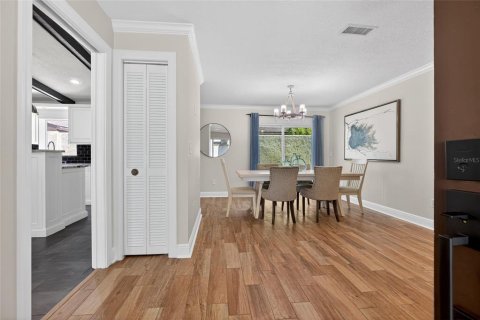 House in Tampa, Florida 3 bedrooms, 189.33 sq.m. № 2202014 - photo 20