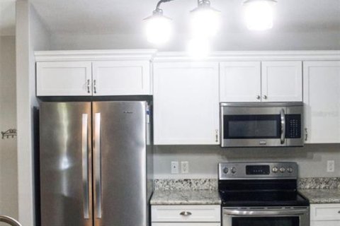 Casa en venta en Bell, Florida, 2 dormitorios, 121.24 m2 № 2196452 - foto 6