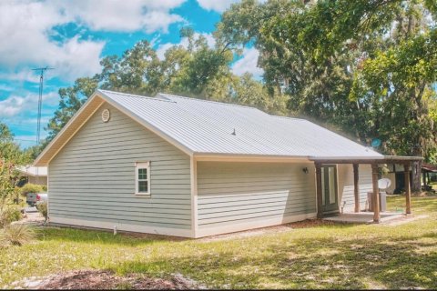 Casa en venta en Bell, Florida, 2 dormitorios, 121.24 m2 № 2196452 - foto 3