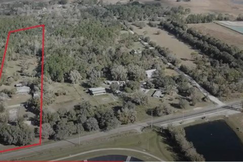 Casa en venta en Wesley Chapel, Florida, 3 dormitorios, 214.51 m2 № 1609207 - foto 10