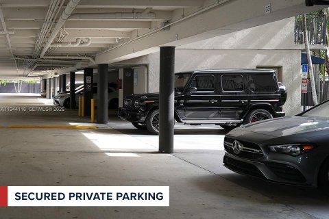 Apartment in Miami, Florida 2 bedrooms, 65.03 sq.m. № 2000890 - photo 19