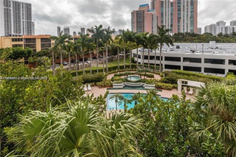 Снять в аренду кондоминиум в Авентура, Флорида 1 спальня, 91.97м2, № 1974542 - фото 10