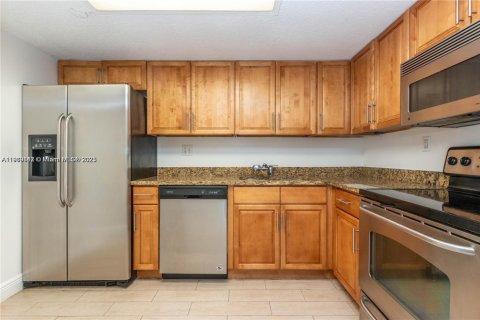 Снять в аренду кондоминиум в Авентура, Флорида 1 спальня, 91.97м2, № 1974542 - фото 16