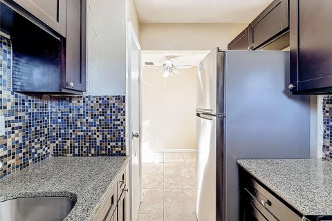 Appartement à louer à North Miami Beach, Floride: 2 chambres, 111.48 m2 № 2030432 - photo 9