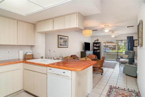 Copropriété à vendre à Punta Gorda, Floride: 2 chambres, 116.96 m2 № 1744997 - photo 10